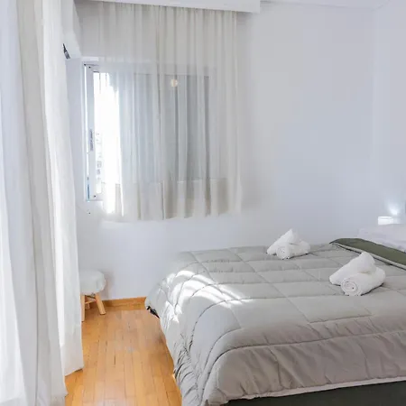 Apartment Homey Vibes